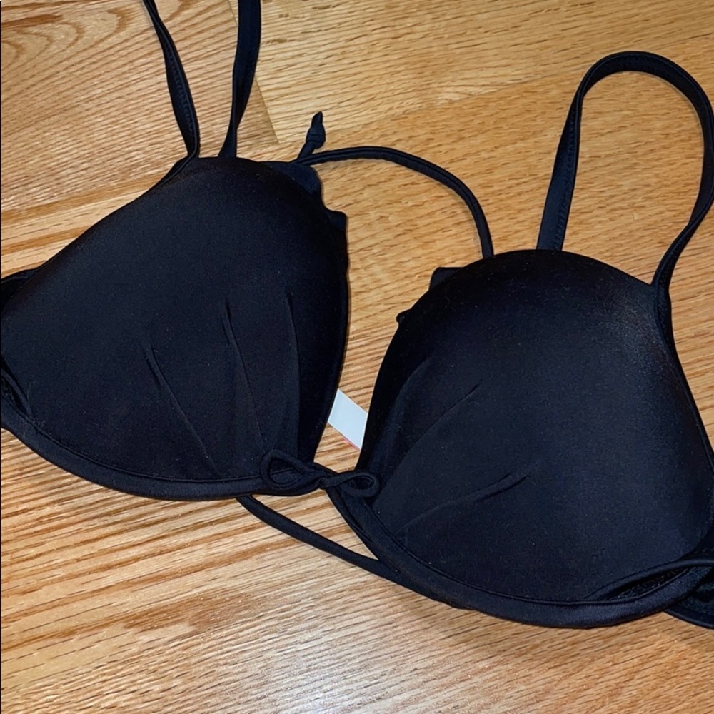 Victoria’s Secret Bikini Top